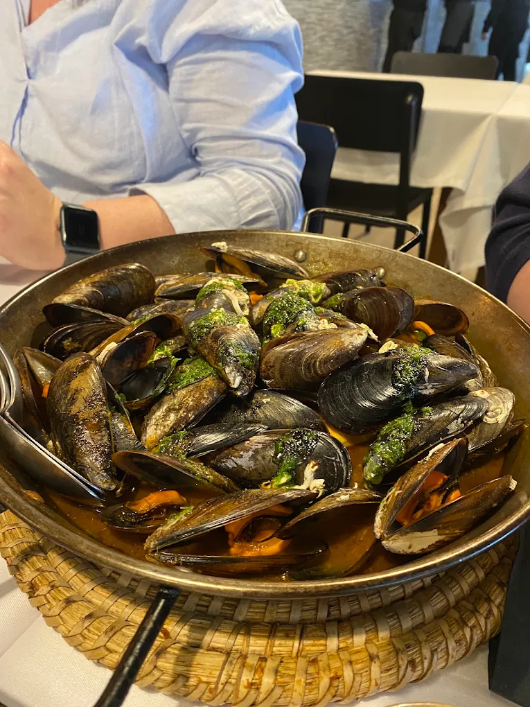 Mejillones a la marinera